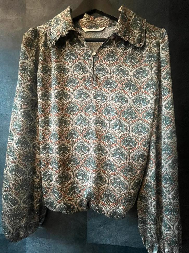 Mooie top Summum, Kleding | Dames, Blouses en Tunieken, Zo goed als nieuw, Maat 38/40 (M), Groen, Ophalen of Verzenden