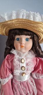 Heritage Mint collectie, porseleinen pop Suzette 40 cm, Verzamelen, Ophalen of Verzenden, Nieuw, Pop