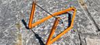 Achterbok paddockstand holle achteras, Motoren, Accessoires | Overige, Ophalen