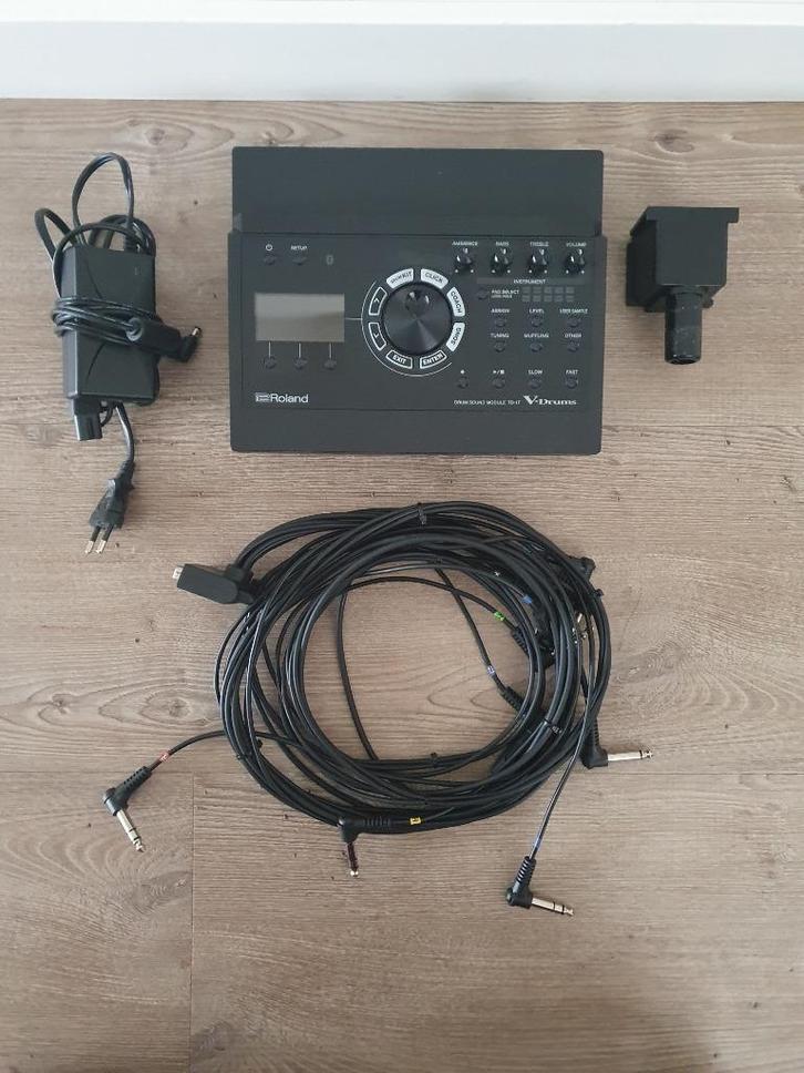 Roland TD-17 Drum Module 2.0 | Elektronisch Drumstel | TD17, Muziek en Instrumenten, Instrumenten | Onderdelen, Gebruikt, Drums of Percussie