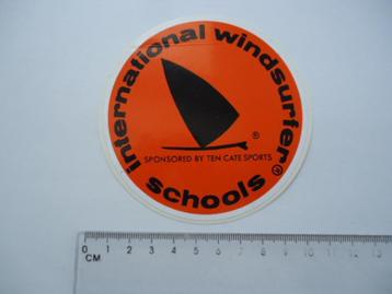 sticker oud INTERNATIONAL WINDSURFER ® Ten cate sports retro beschikbaar voor biedingen