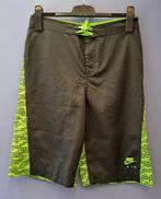Nike bermuda sport broek neon groen + zwart 158-164 nr 42693, Broek, ., Ophalen of Verzenden, Zo goed als nieuw