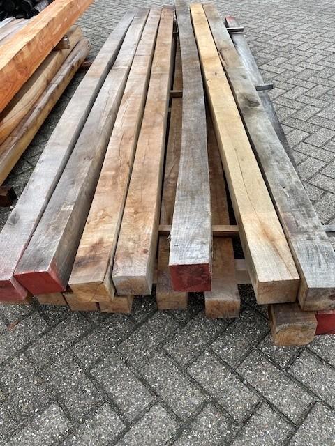 Eiken bezaagd, 3000x100x100 mm, Tuin en Terras, Palen, Balken en Planken, Nieuw, Balken, 250 cm of meer, Ophalen
