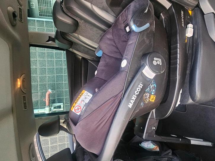 Maxi cosi pebble pro i size met 2 way base fix, Kinderen en Baby's, Autostoeltjes, Zo goed als nieuw, Maxi-Cosi, 0 t/m 13 kg, Isofix