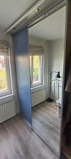 Grote kastenwand Pax kledingkast Ikea met spiegel 4 deuren, Huis en Inrichting, Ophalen, 200 cm of meer, Met hangruimte, Zo goed als nieuw