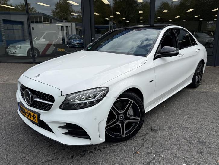 Mercedes-benz C-klasse 300e Amg Hybride panorama Full option, Auto's, Mercedes-Benz, Bedrijf, C-Klasse, ABS, Achteruitrijcamera