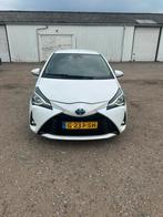Toyota Yaris 1.5 Hybrid 100pk CVT 2019 Wit, Auto diversen, Schadeauto's, 1497 cc, Wit, Hybride Elektrisch/Benzine, Hatchback