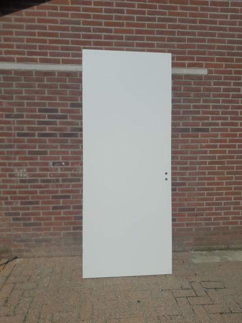Aantal dezelfde theuma vlakke binnendeuren (nr73), Doe-het-zelf en Verbouw, Deuren en Horren, Nieuw, Binnendeur, 200 tot 215 cm