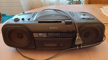 Sony CFD-8 Boombox radio/cd/cassette beschikbaar voor biedingen