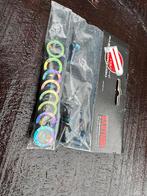 Titanium bouten honda, Ophalen