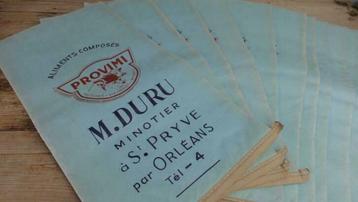 Oude Franse papieren diervoeder zak, Orleans, ter decoratie beschikbaar voor biedingen