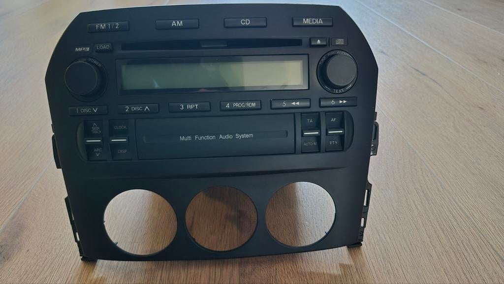Originele Radio/ cd en mp3 speler Mazda MX5 NC, Ophalen of Verzenden, Mazda