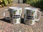 2 vrolijke mokken “free hugs” 🌵, Ophalen of Verzenden, Zo goed als nieuw, Overige stijlen, Kop(pen) en/of Schotel(s)