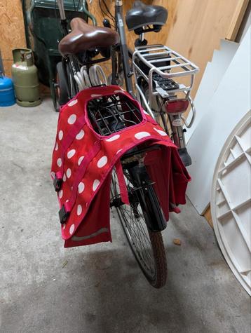 Leuke fietstas - zo goed als nieuw! beschikbaar voor biedingen
