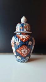 Porselein Imari Vaas met Deksel, Antiek en Kunst, Antiek | Vazen, Ophalen of Verzenden