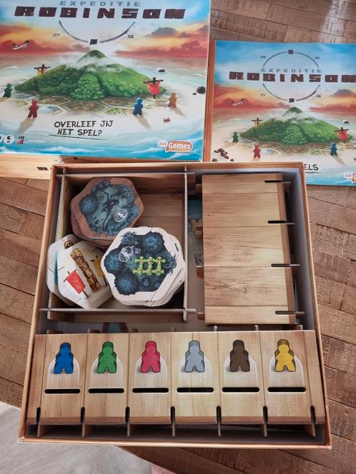 Expeditie Robinson Bordspel - Compleet!, Hobby en Vrije tijd, Gezelschapsspellen | Bordspellen, Zo goed als nieuw, Een of twee spelers