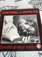 Boek voetbal is oorlog vi, Ophalen of Verzenden, Gebruikt, Overige binnenlandse clubs, Boek of Tijdschrift