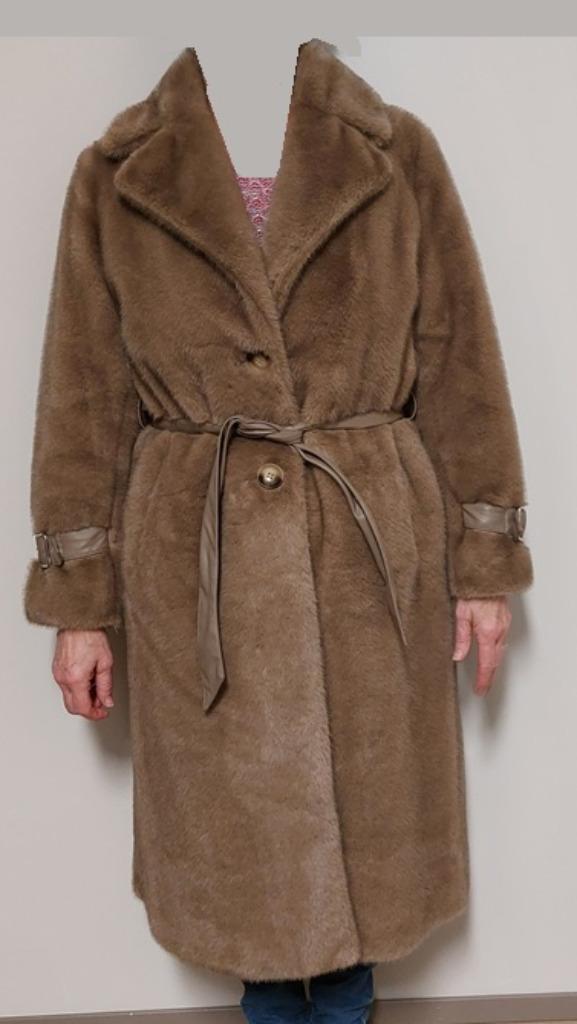 Bontmantel van Addy van den Krommenacker. Maat S/M. € 165,00, Kleding | Dames, Jassen | Winter, Nieuw, Maat 38/40 (M), Overige kleuren