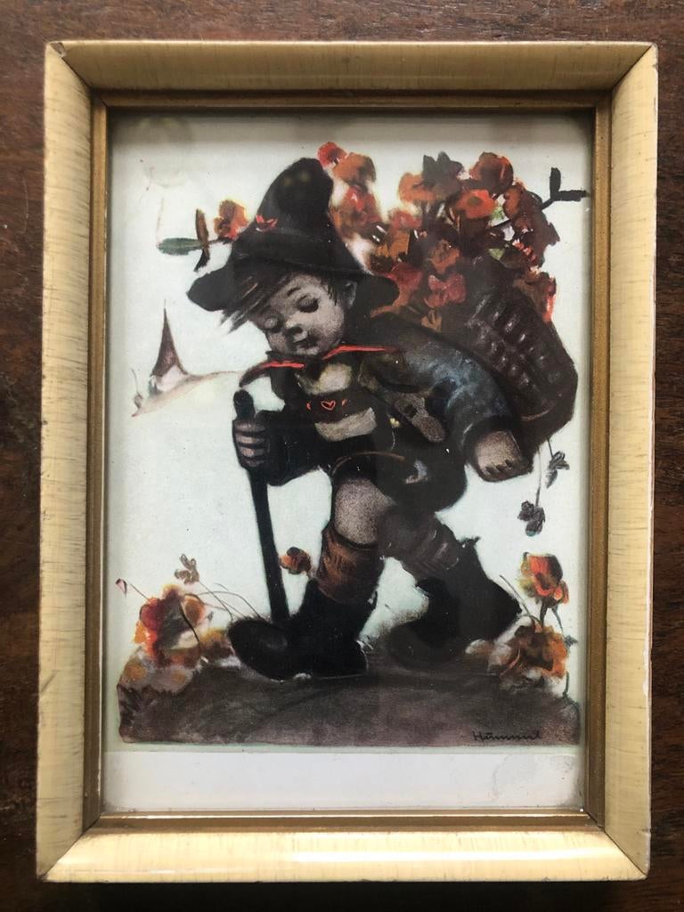 Hummel Figuur met Bloemenmand, Verzamelen, Foto's en Prenten, Zo goed als nieuw, Kind, Ophalen of Verzenden