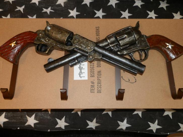 Kapstok double guns decoratie 4 haaks., Huis en Inrichting, Woonaccessoires | Kapstokken, Nieuw, Wandkapstok, Minder dan 100 cm