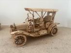 Houten antieke miniatuurauto 20x10cm, Hobby en Vrije tijd, Modelauto's | 1:5 tot 1:12, Ophalen of Verzenden, Zo goed als nieuw