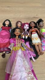 Verschillende barbies, Kinderen en Baby's, Speelgoed | Poppen, Ophalen of Verzenden, Zo goed als nieuw