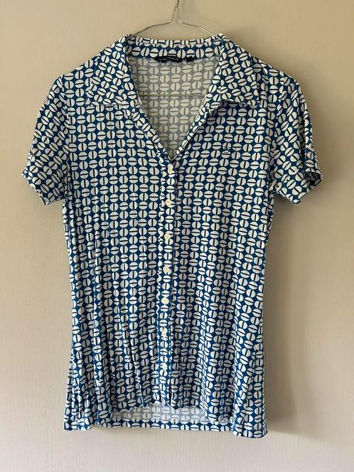 Blauw wit print v hals shirt maat M, Kleding | Dames, T-shirts, Zo goed als nieuw, Maat 38/40 (M), Blauw, Korte mouw, Verzenden