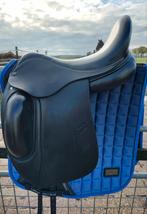 Empire Avanti 18 inch dressuurzadel, Dieren en Toebehoren, Ophalen of Verzenden, Gebruikt, Dressuur