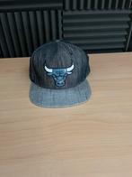 Chicago Bulls snapback, Pet, One size fits all, Zo goed als nieuw, Mitchell & Ness