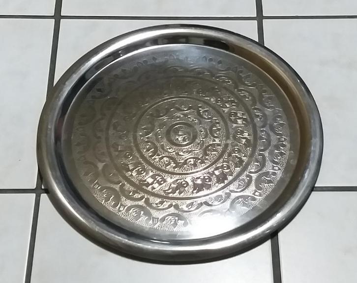 Groot marokkaans dienblad, Huis en Inrichting, Woonaccessoires | Dienbladen, Zo goed als nieuw, Metaal, Rond, Ophalen of Verzenden