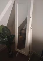 (sieraden) staande spiegelkast met opbergruimte, Huis en Inrichting, Woonaccessoires | Spiegels, Ophalen, Zo goed als nieuw, Rechthoekig
