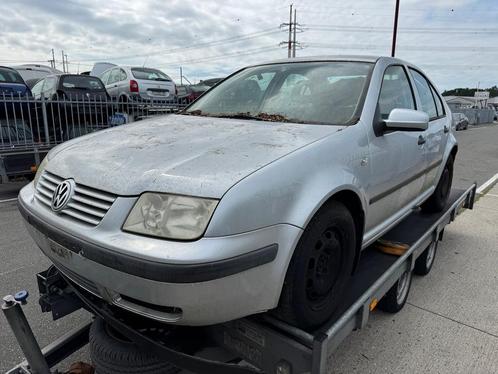 VW Bora 2.0 Trendline 2000 veel onderdelen voorradig, Auto-onderdelen, Overige Auto-onderdelen, Volkswagen, Gebruikt, Ophalen of Verzenden