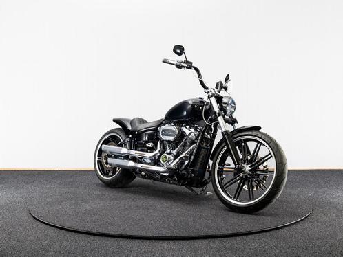 Harley-Davidson FXBRS Breakout 114 Vivid Black (bj 2019), Motoren, Motoren | Harley-Davidson, Bedrijf, Overig, meer dan 35 kW