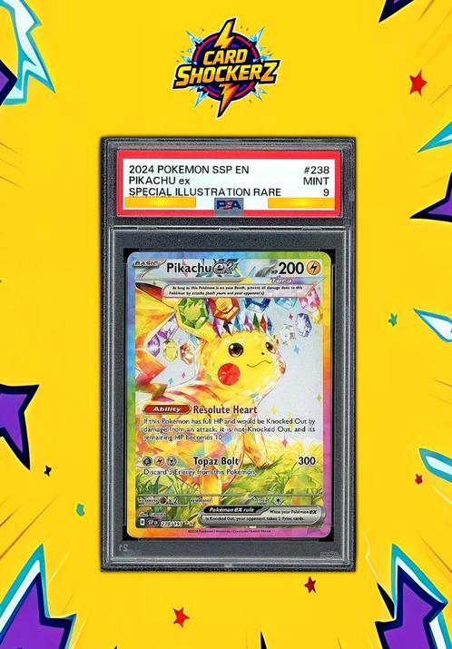 🟣 PIKACHU EX SIR #238 PSA 9 Pokémon Surging Sparks 🟣, Hobby en Vrije tijd, Verzamelkaartspellen | Pokémon, Nieuw, Losse kaart