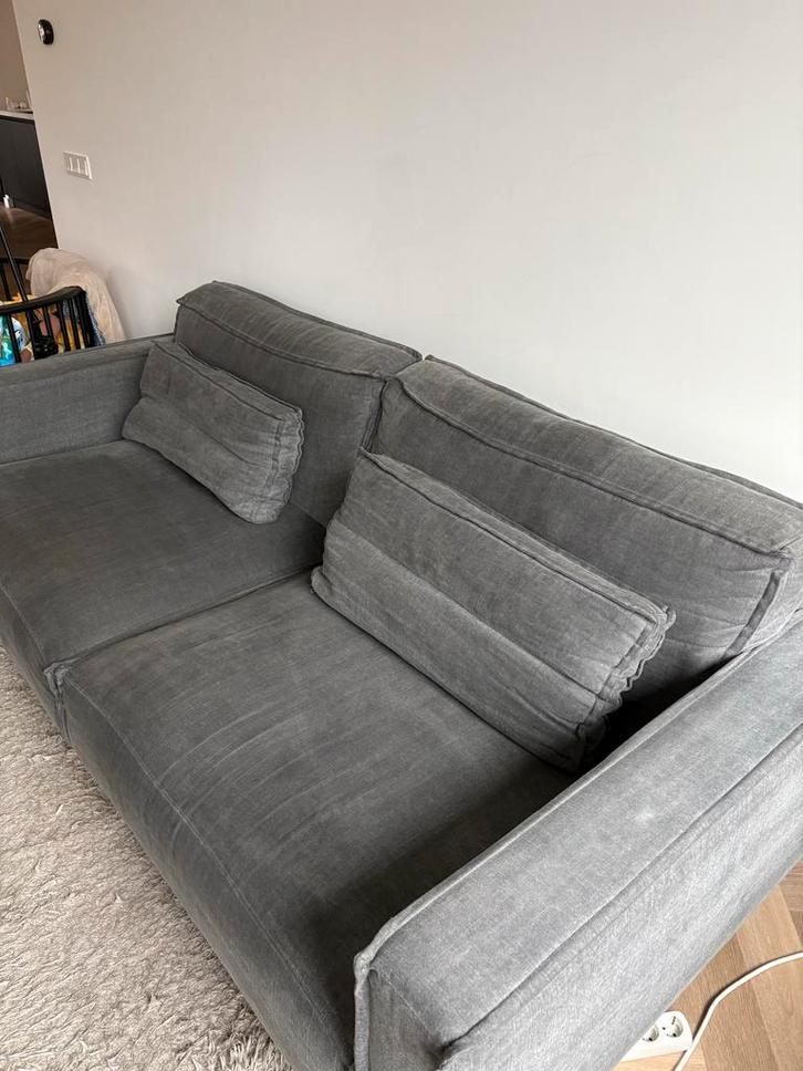 Christiane van Room 108 Bank - Stijlvol en comfortabel!, Huis en Inrichting, Banken | Bankstellen, Gebruikt, Rechte bank, Driepersoons