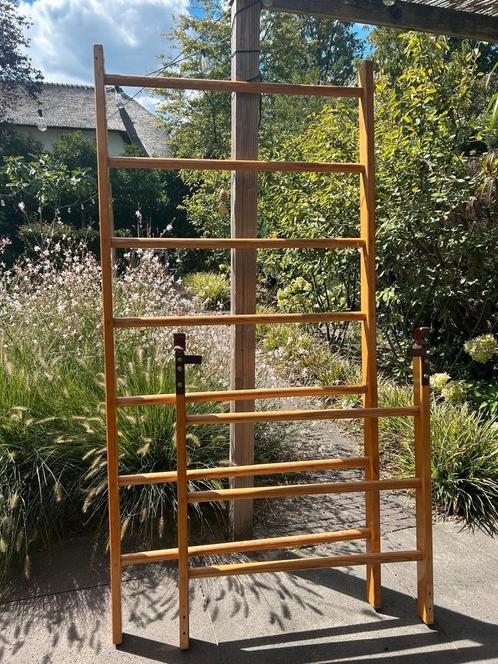 Vintage klimrek uit gymzaal, bestaat uit 2 delen, Huis en Inrichting, Kasten | Stellingkasten, Gebruikt, Ophalen