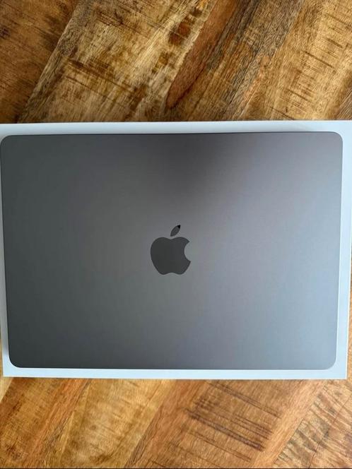 MacBook Air M2 Grijs, Computers en Software, Apple Macbooks, Zo goed als nieuw, MacBook Air, 13 inch, Ophalen of Verzenden