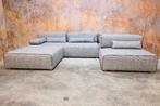 Als NIEUW! grijze stoffen Leolux Ponton Next design hoekbank