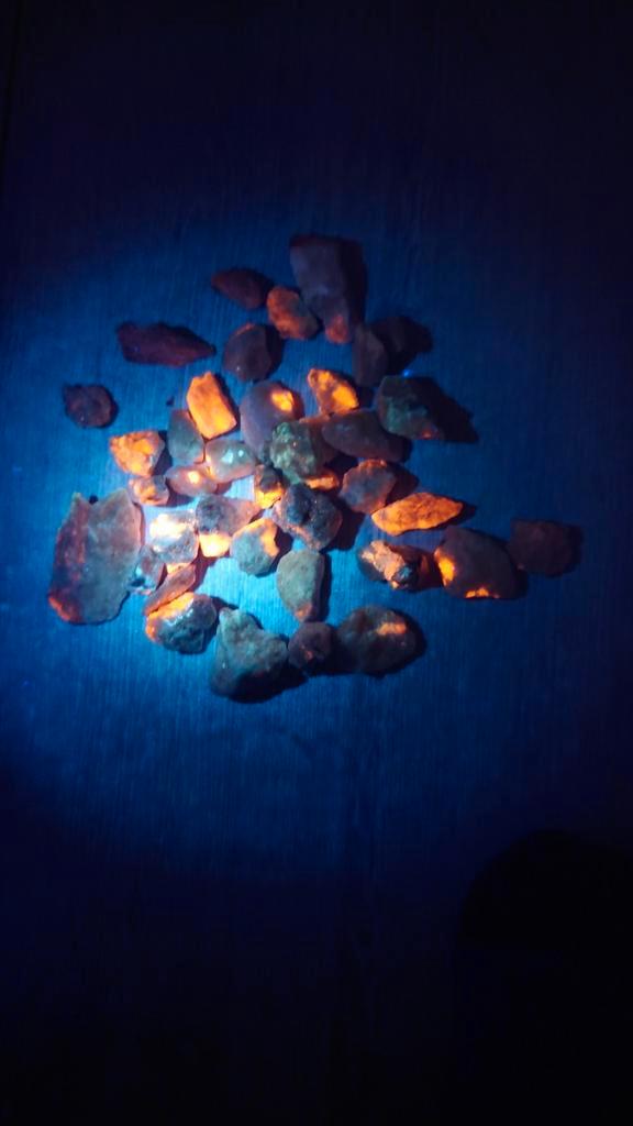 Hackmanite grote zak, Verzamelen, Mineralen en Fossielen, Ophalen of Verzenden