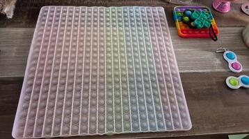 pop-it spellen beschikbaar voor biedingen