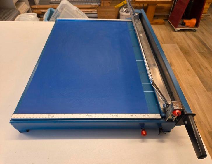 Dahle bordschaar A2, snijmachine, Hobby en Vrije tijd, Overige Hobby en Vrije tijd, Gebruikt, Ophalen