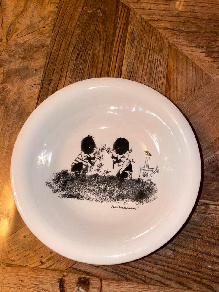 Vintage HEMA Schaal - Fiep Westendorp  - Jip en Janneke, Antiek en Kunst, Antiek | Keramiek en Aardewerk, Ophalen of Verzenden