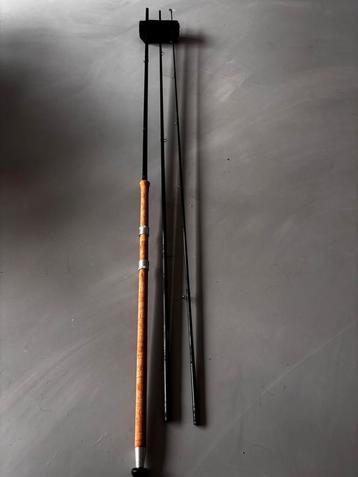 Prachtige penhengel 3-delig 15 ft 1,5 lbs met kurk beschikbaar voor biedingen