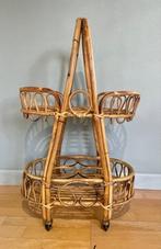 Rotan/bamboe trolley, 60 cm of meer, Gebruikt, Ophalen of Verzenden, Minder dan 55 cm