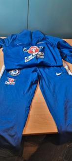 Chelsea dry fit pak, Sport en Fitness, Voetbal, Maat S, Ophalen of Verzenden, Zo goed als nieuw, Shirt