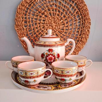Vintage Chinese Jingdezhen theeservies beschikbaar voor biedingen