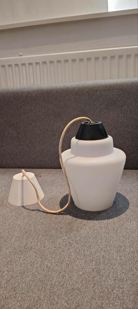 Vintage Philips hanglamp melkglas, zwart snoer, Witgoed en Apparatuur, Waterkokers, Gebruikt, 1 tot 2 liter, Ophalen
