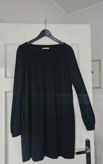 LaDress zwarte jurk met plooitjes - Maat L, Zwart, Maat 42/44 (L), Ophalen of Verzenden, Zo goed als nieuw