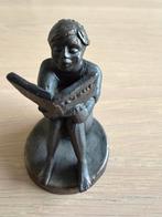 Bronzen beeldje 'Lezend Meisje' - Corry Ammerlaan, Ophalen of Verzenden