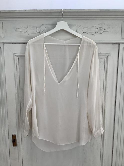 Blouse off-white (merk eruit geknipt), Kleding | Dames, Blouses en Tunieken, Maat 38/40 (M), Wit, Ophalen of Verzenden